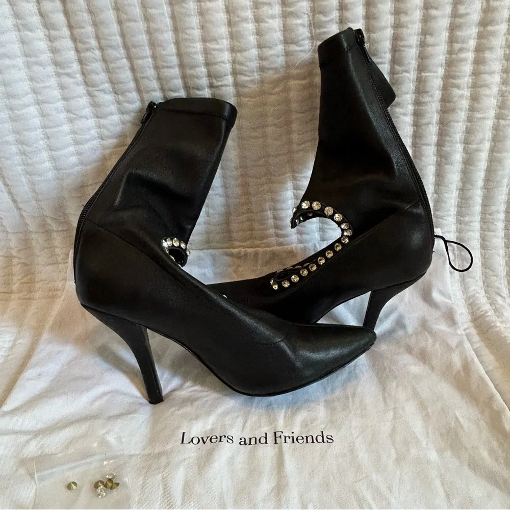 Lovers and‎ Friends black liv boot 7.5